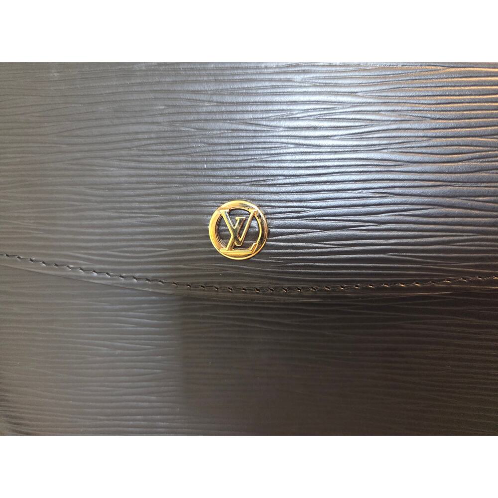 Louis Vuitton Montaigne 27 Epi Leather Black Pochette Clutch Chain Strap Gold - Picture 5 of 15